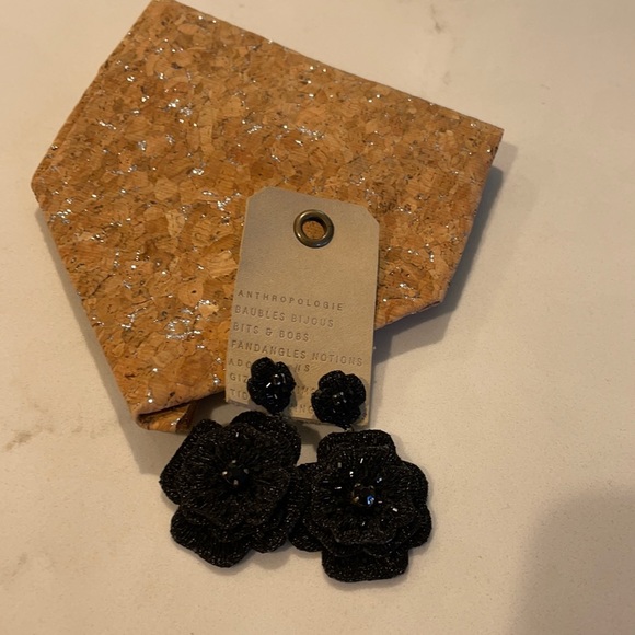 Anthropologie Jewelry - Anthropologie earrings, black rhinestone details